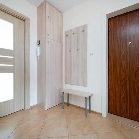 Apartment Retkinia Homely *