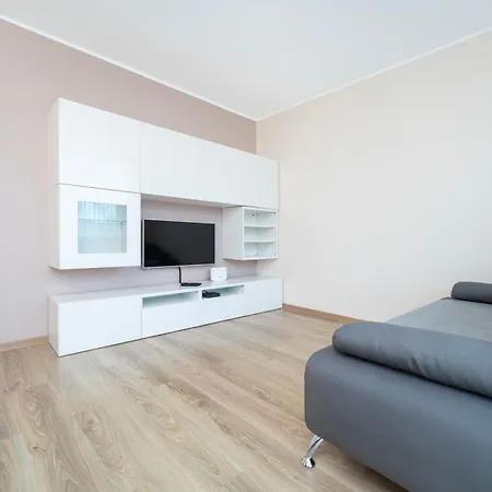 Retkinia Homely Apartment Lodz (Lodz)